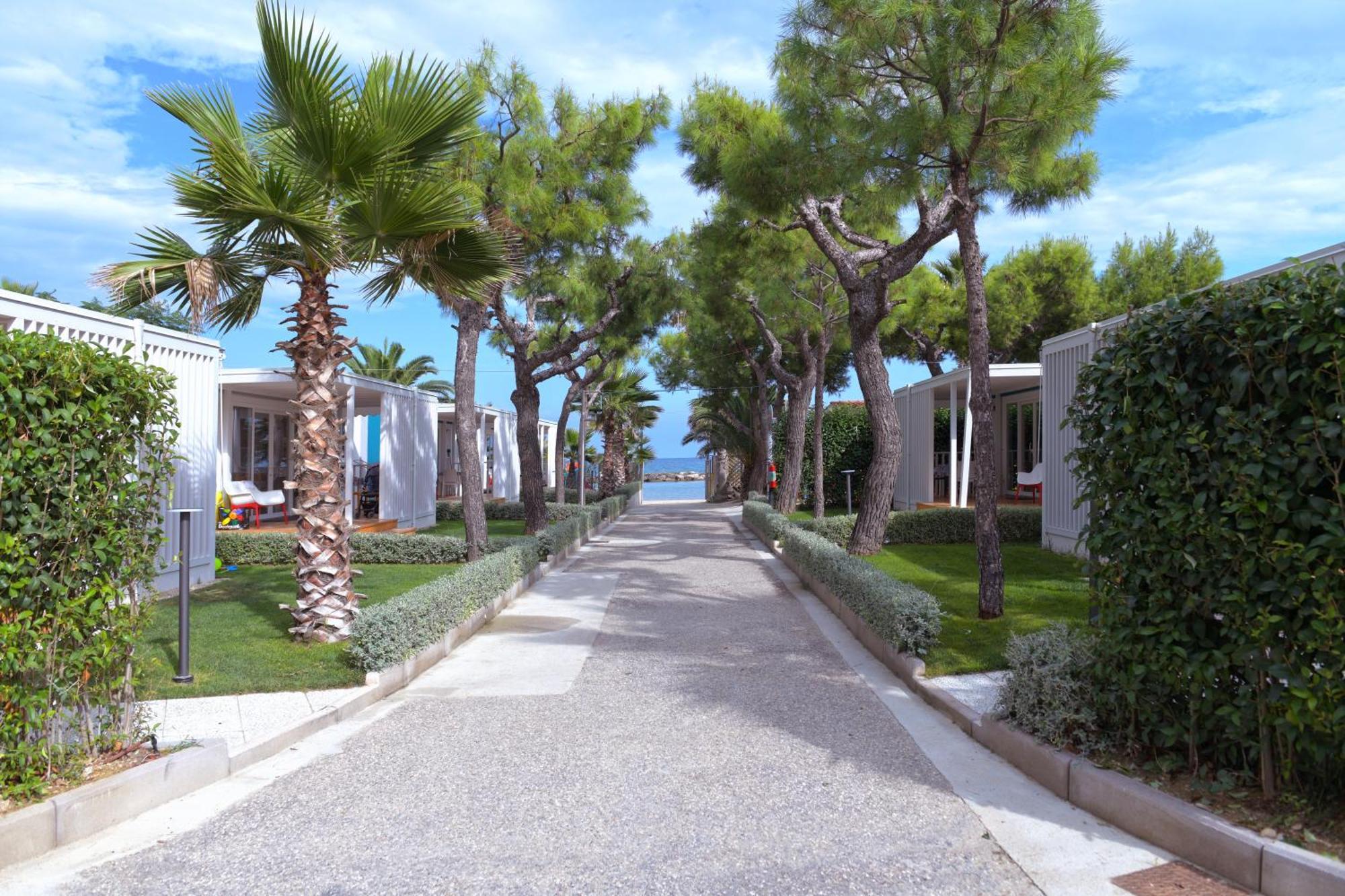 Camping Villaggio Calypso Купра-Мариттіма Екстер'єр фото