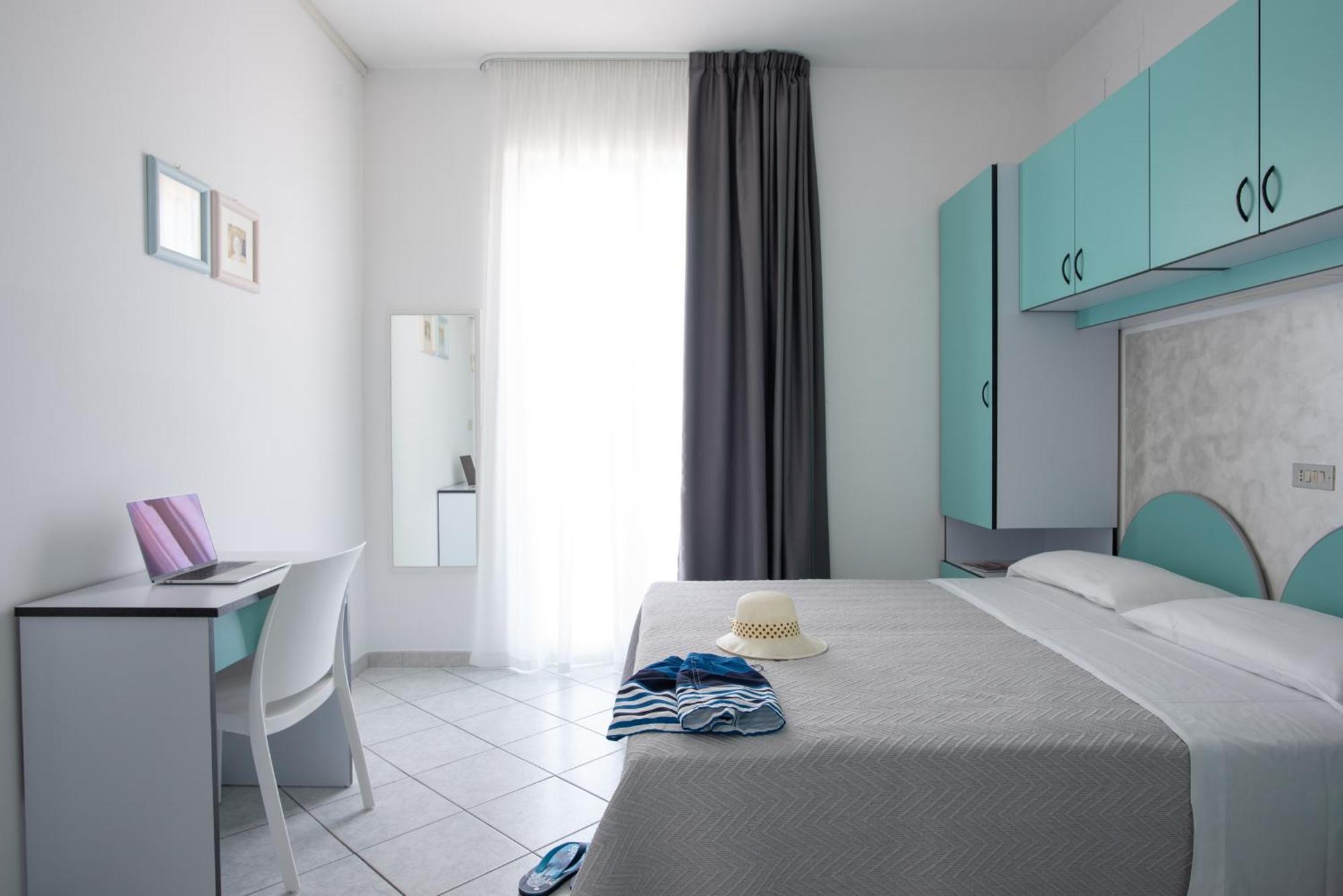 Camping Villaggio Calypso Купра-Мариттіма Екстер'єр фото